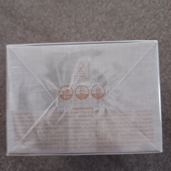 Augustinus Bader The Body Cream w/TFC8 (6.7 oz/200 mL New In Box & Sealed - Picture 6 of 7